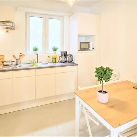 Apartment The Lily In The Heart Of
